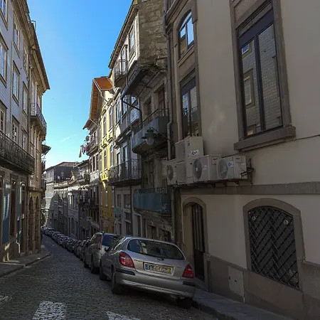 오덴틱 포르토 아파트먼트 *