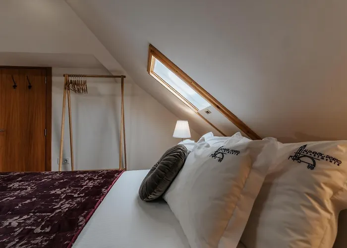 오덴틱 포르토 아파트먼트 *