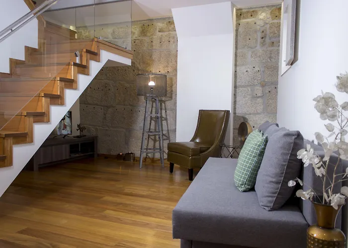 오덴틱 포르토 아파트먼트 *