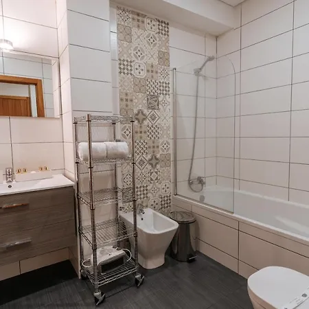 Authentic Apartment *