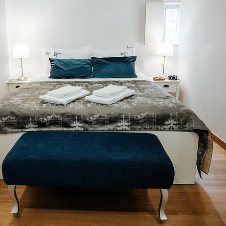Apartment Authentic