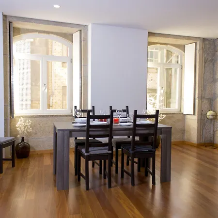 Apartment Authentic *