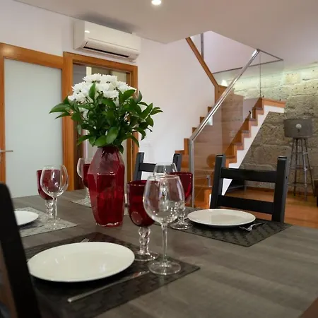 Authentic Lägenhet Oporto